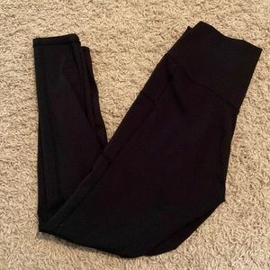 Colorfulkoala Black Pocket Leggings — Size S